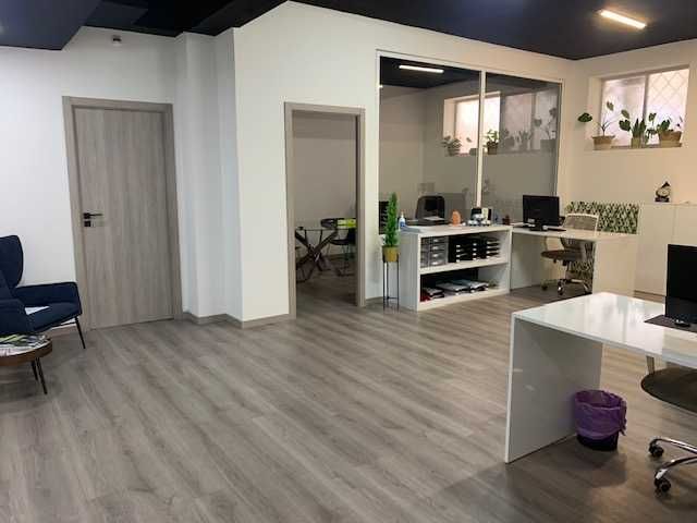 Espaço com 377m2 no centro de Torres Novas ( Comercio e Serviços )