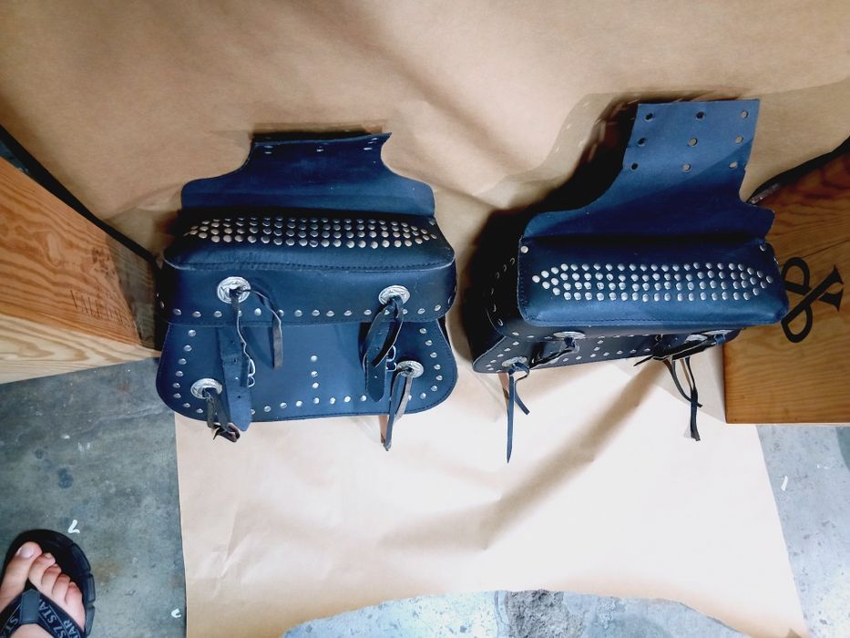 Malas em couro para moto