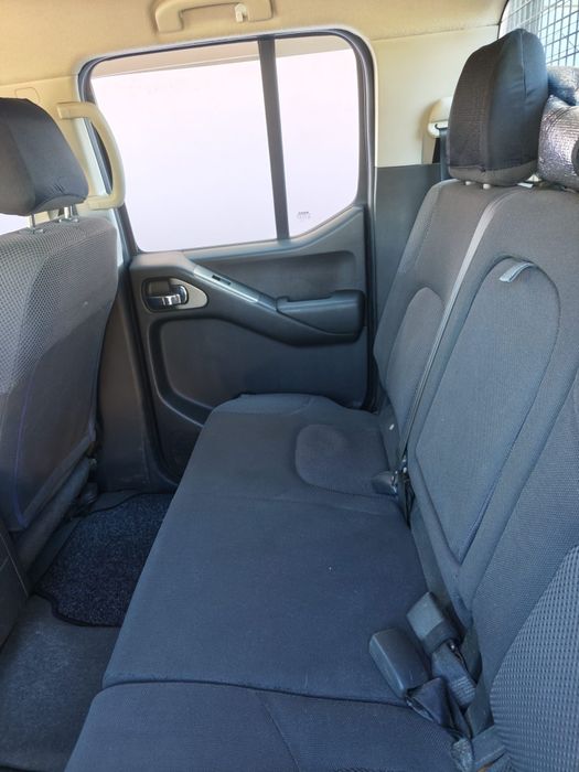 Nissan navara 2.5L 4x4