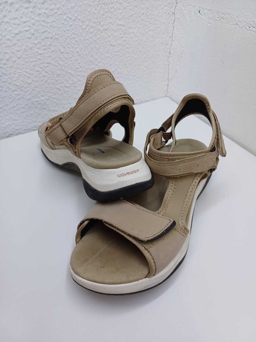 Sandálias de conforto Clarks