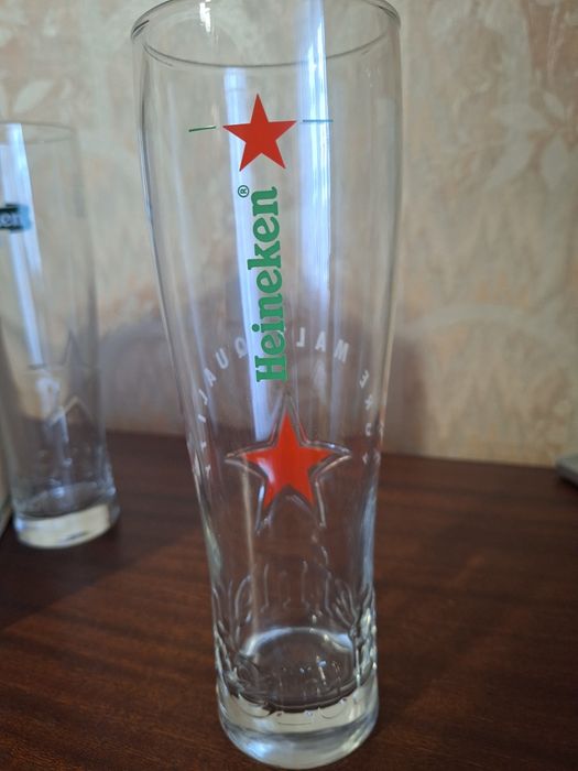 Стакани Хайнікен