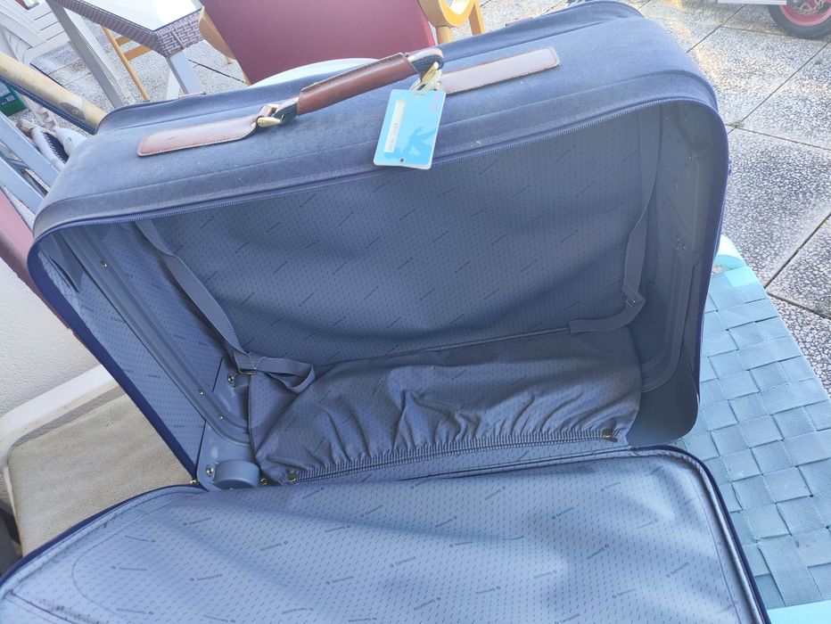 Mala de viagem de porão samsonite
