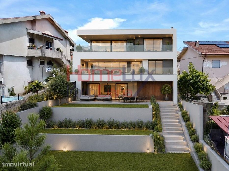Urban Plot in Vila Verde