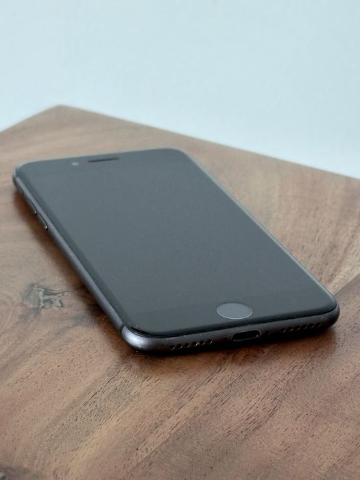 IPhone 8, 64 GB, preto