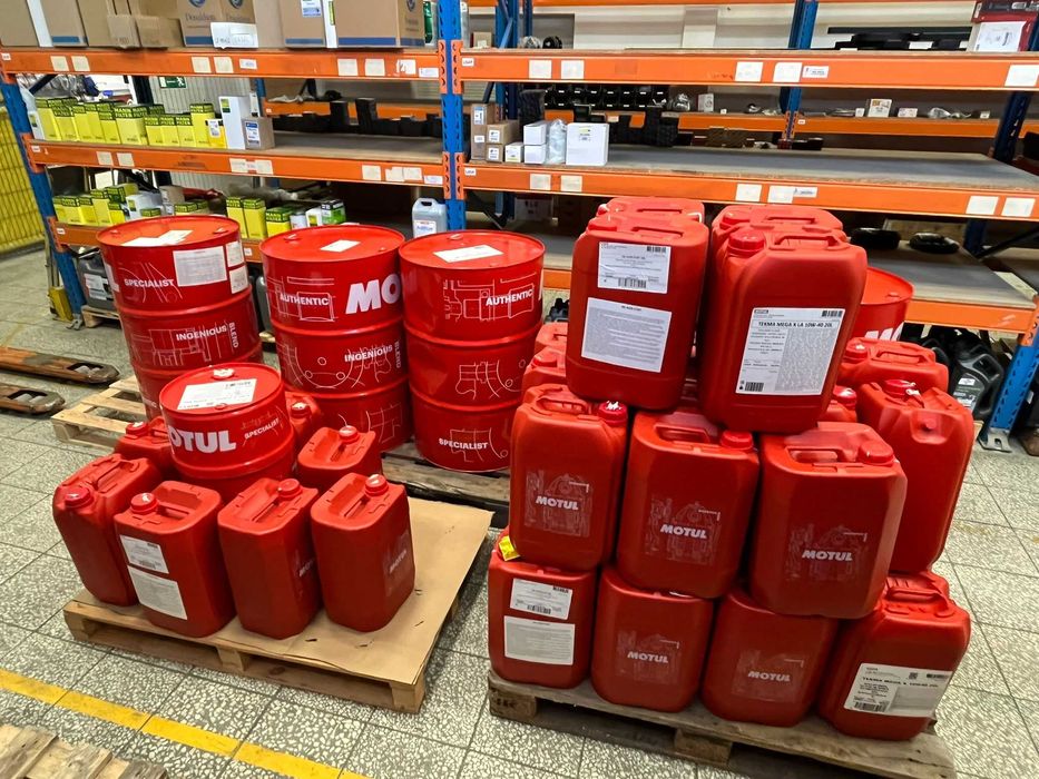 Olej Uniwersalny MOTUL DS AGRI Stou 10w40 20l Fendt vario