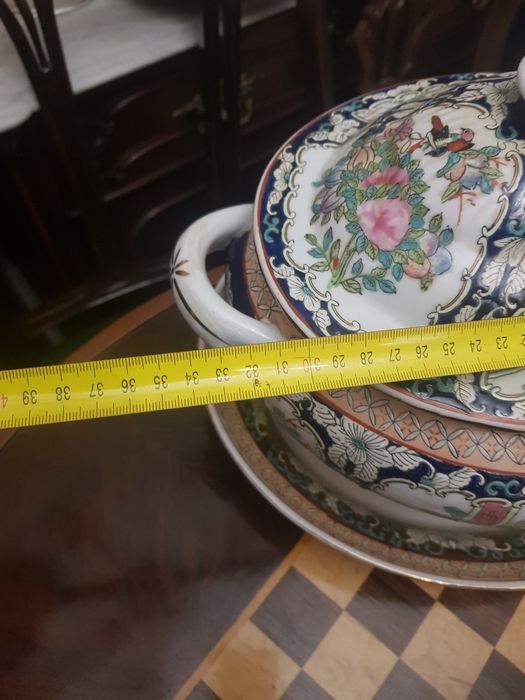 Terrina e taça motivos  Orientais