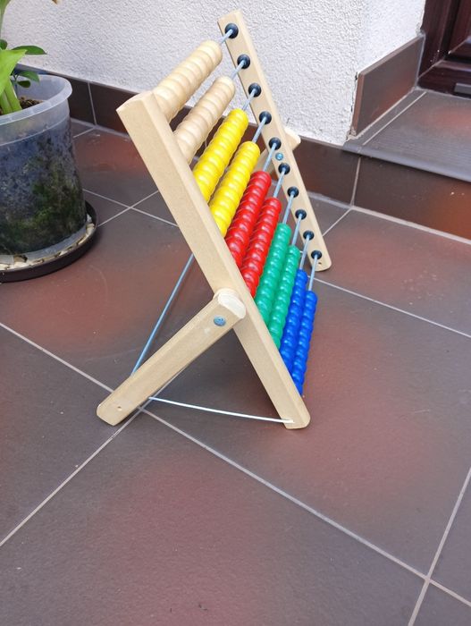 Liczydło drewniane, kolorowe