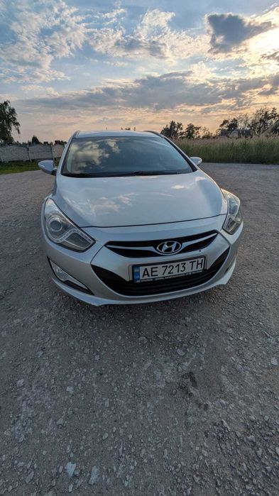 продам Hyundai І-40
