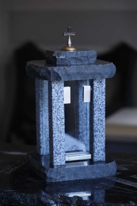 лампадки, вази, ангелочки