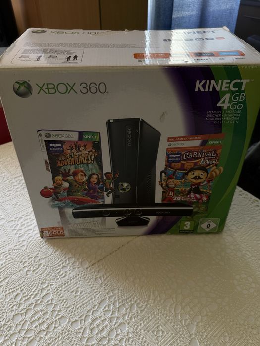 XBOX 360 4Gb com Kinect