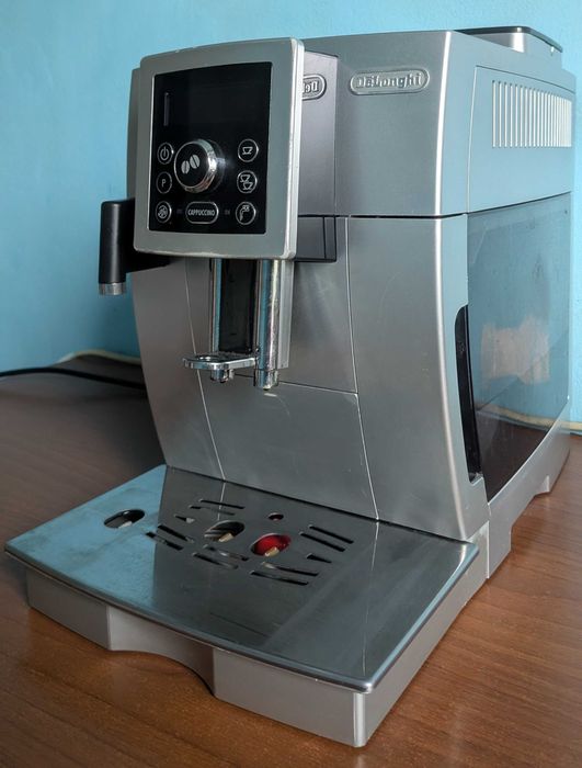 Кавомашина Delonghi Ecam 23.450.