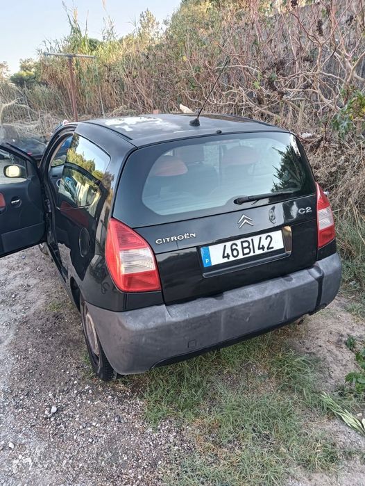 Vendo Citroen c2  de 2006 foto 5