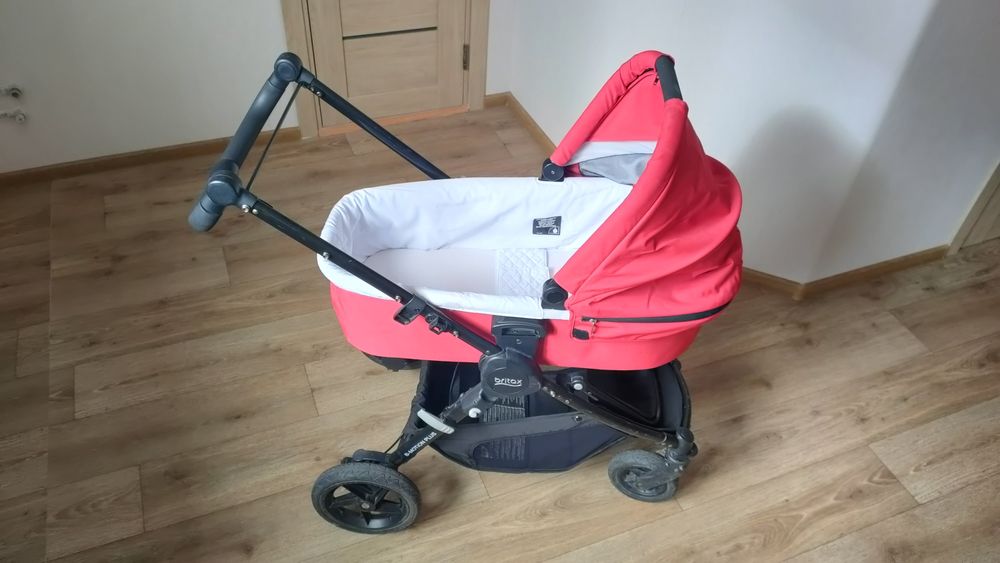 Коляска (2 в 1) BRITAX B-MOTION 4 PLUS Cosmos Black/Wine Red