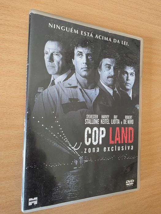 Filme em DVD "Cop Land - Zona Exclusiva"64550412737665120
