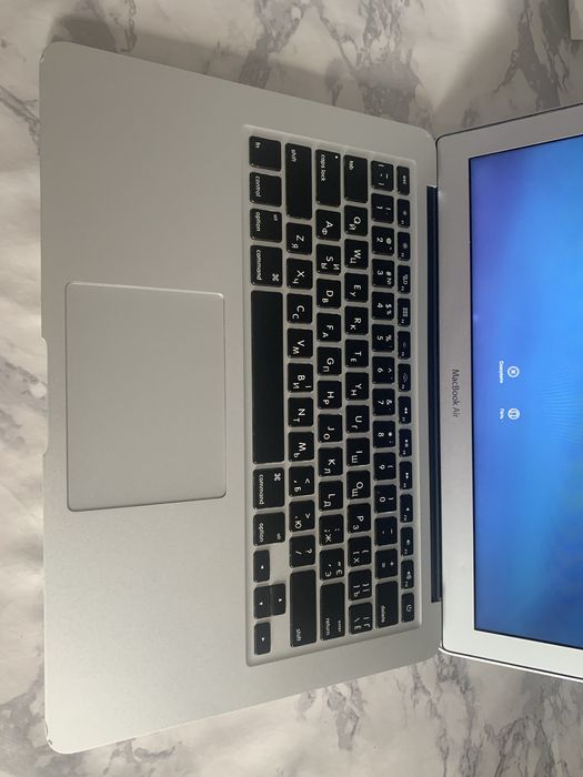 MacBoock Air (13-inch, Mid 2012)
