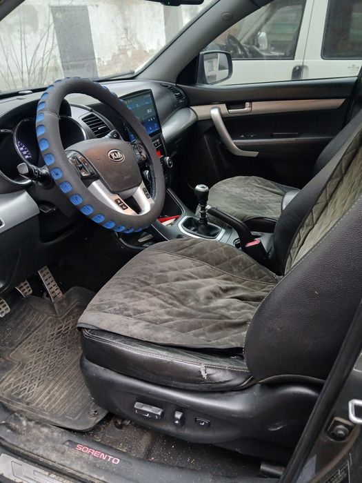 Продам KIA Sorento 2010