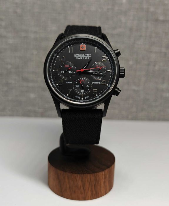 Чоловічий годинник Swiss Military Hanova 100m 44mm Sapphire