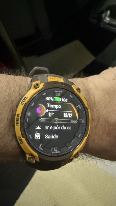 Garmin Instinct Crossover AMOLED – Híbrido Analógico + Digital
