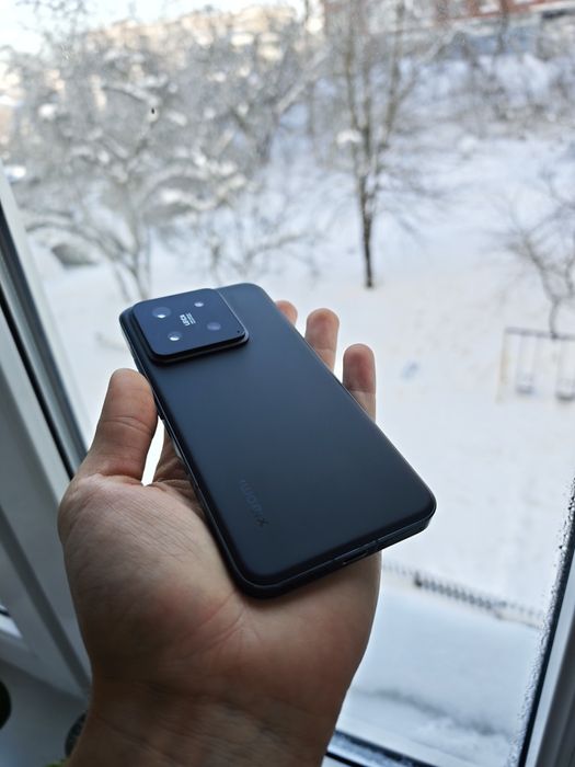Телефон Xiaomi 14 256 ідеал NFC