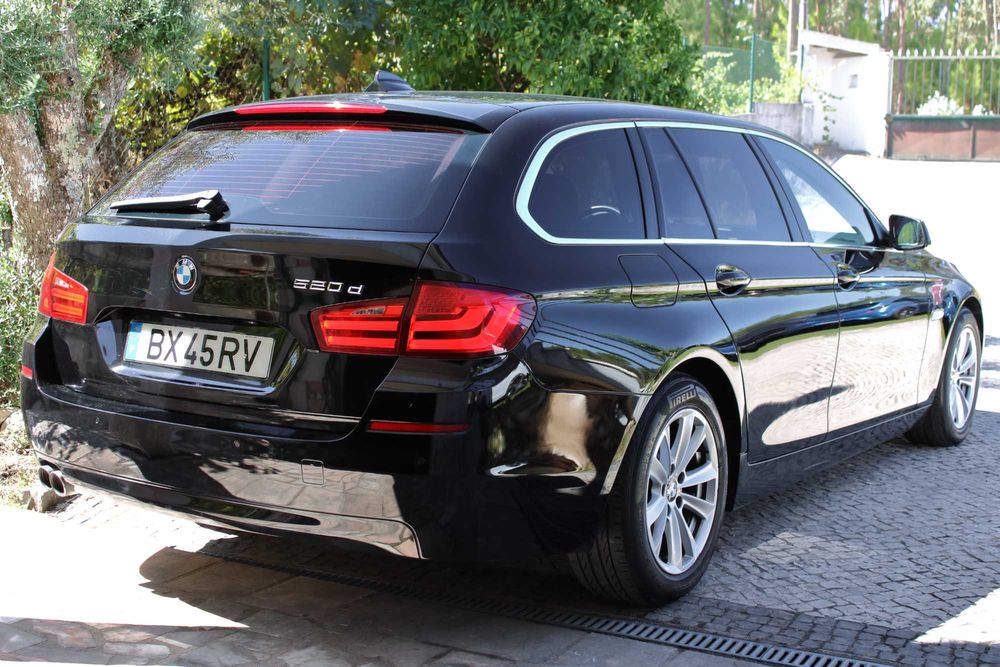 BMW 520D Touring Auto 2.0 184CV (234€/mês)