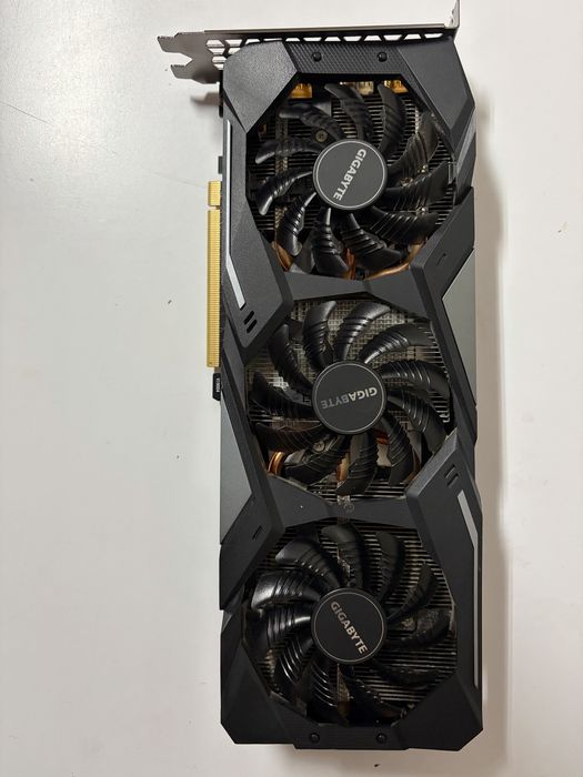 Placa gráfica GIGABYTE 1660ti 6GB