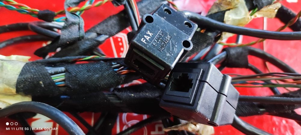 Kompletny Telefon z Wiązką Elektryczną z Audi S6 4.2 Q Sedan 02 Gołdap