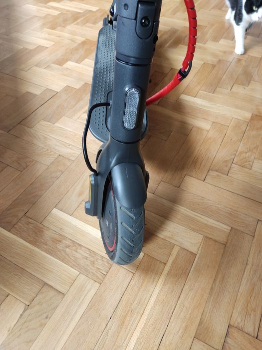 Xiaomi Mi Electric Scooter Pro 2