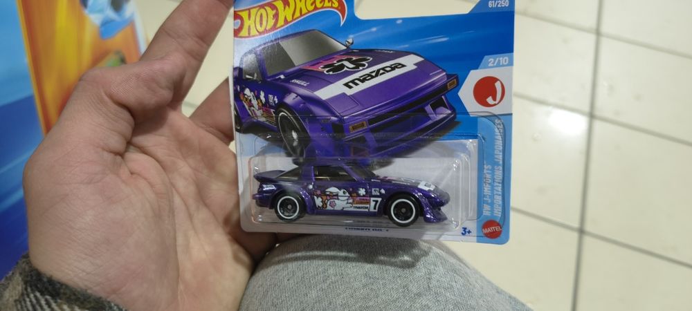 Машинка HotWheels Mazda RX-7