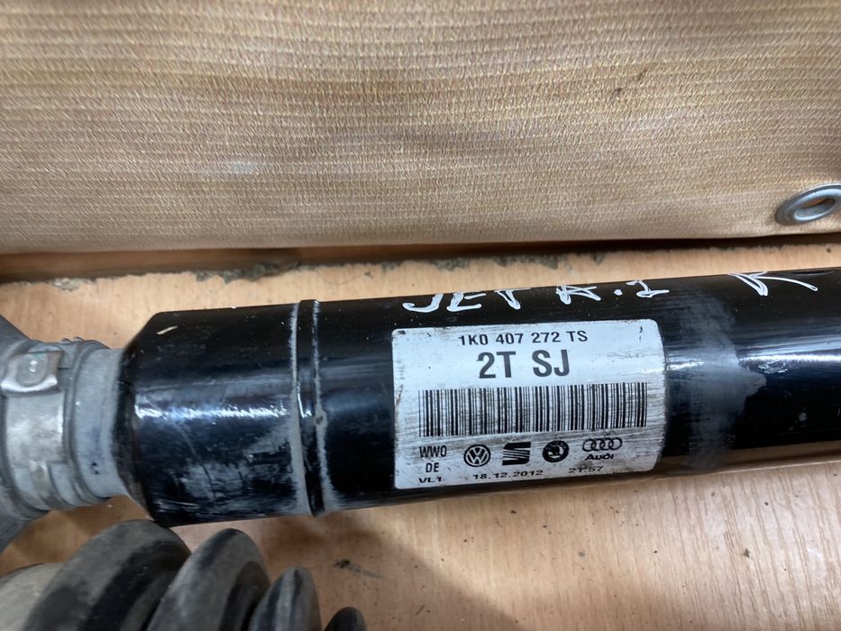 Полуось vw jetta піввісь