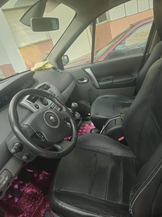 Renault Megane Scenic
