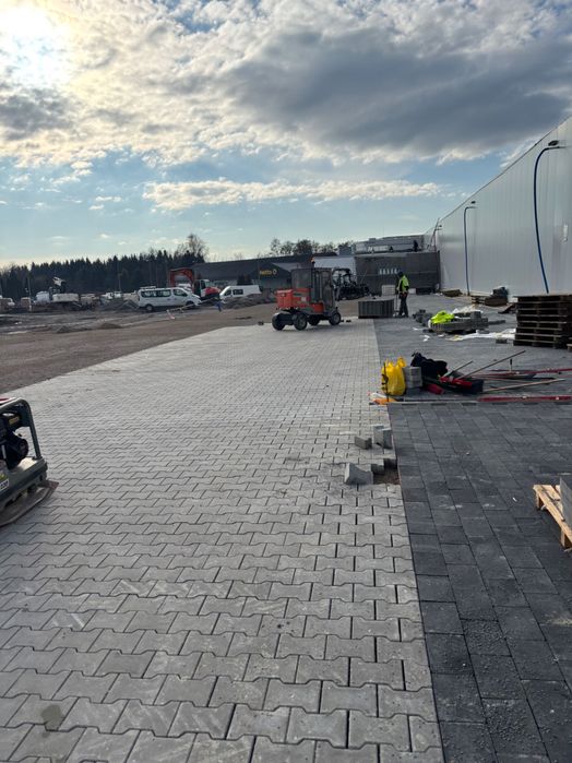 Maszynowe układanie kostki optimas