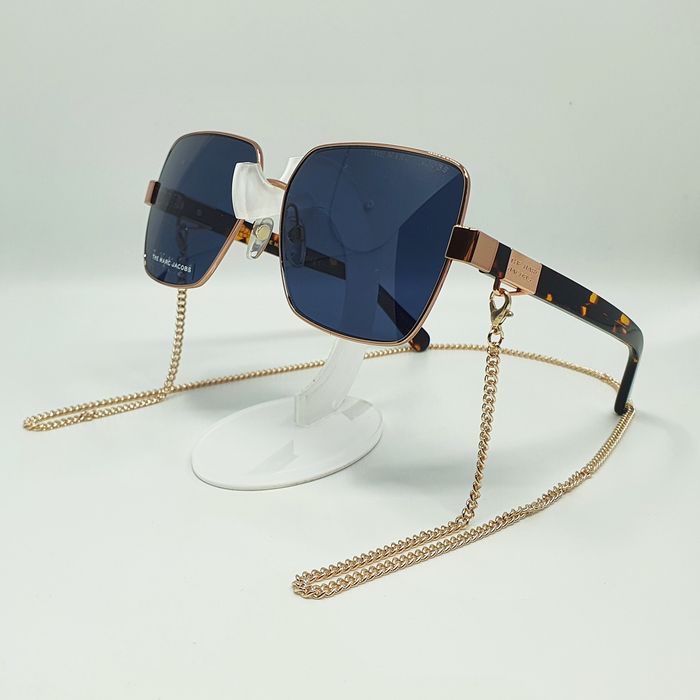 Okulary Marc Jacobs z łańcuszkiem