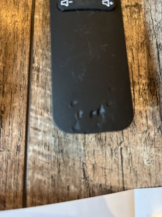 BYINTEK P7 Mini Przenośny Projektor do Telefonu. Jak nowy.