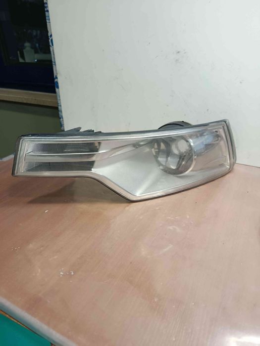 Farol nevoeiro frente esquerdo CITROËN C5 III (RD_)