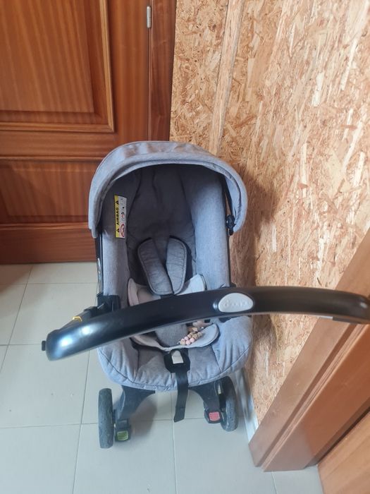 Doona Carrinho + isofix