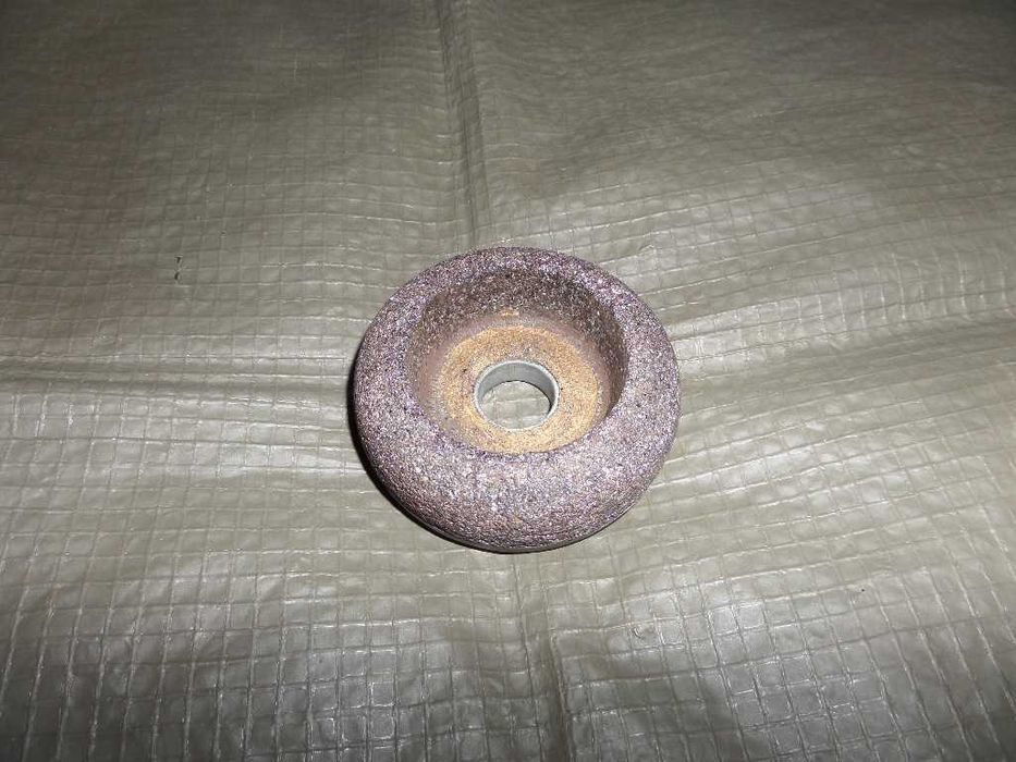 Круг точильный. Внутренний диаметр 22 мм.