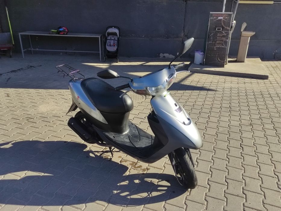 Скутер сузукі летс 2