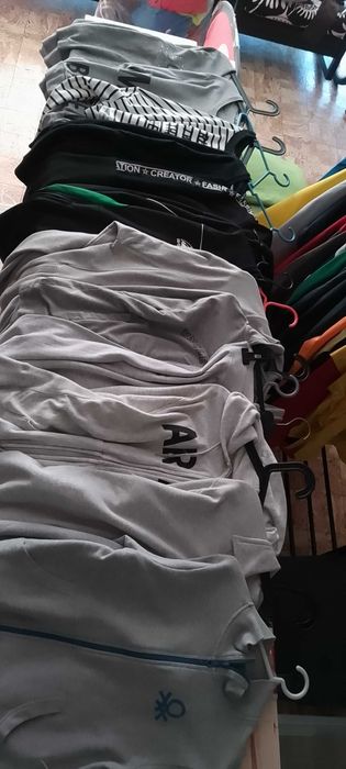 155un. Lote de roupa