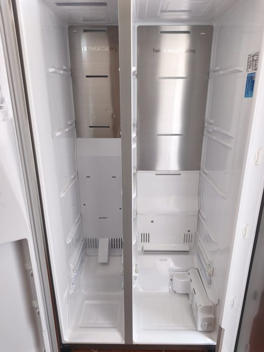 Samsung Frigorífico Americano RH58K6598SL Food Showcase 575L