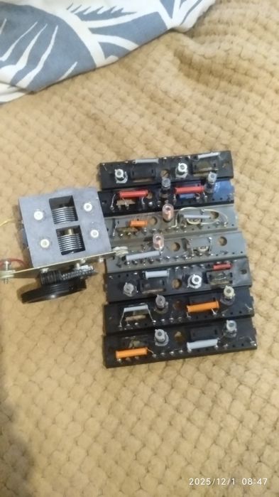 Прода конденсатор перемінной ємкості КПЕта планки до VEF 202