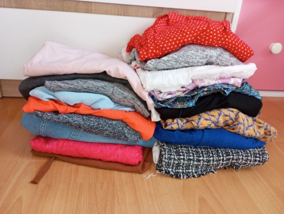 Zestaw ubrań damskich, paka, karton rzeczy 18 szt rozmiar M