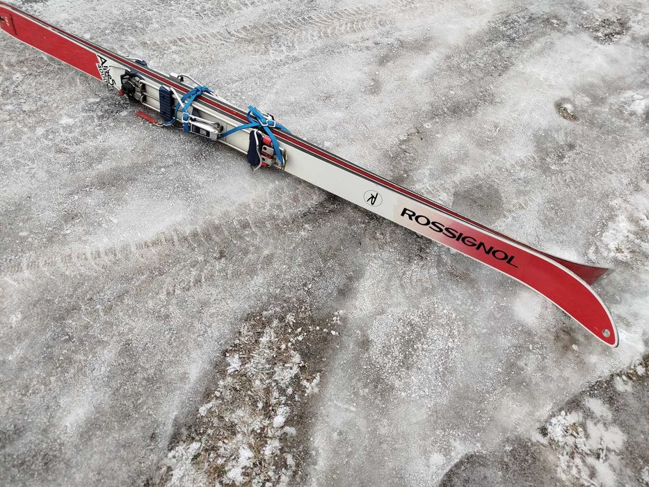 Narty zjazdowe Rossignol 160