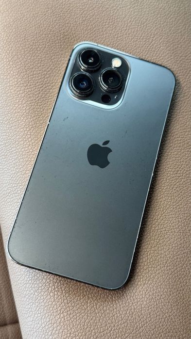 iPhone 13 Pro smartfon