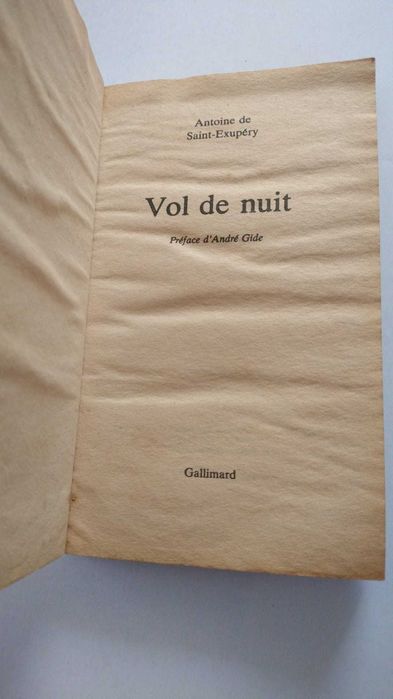 Livro "Vol de nuit" de Sant-Exupéry