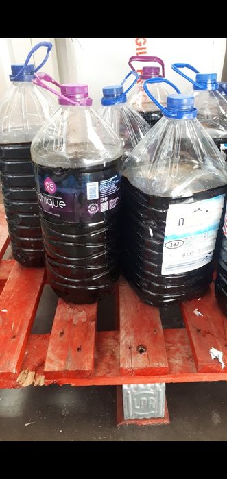 Melaço de cana de açúcar para javalis