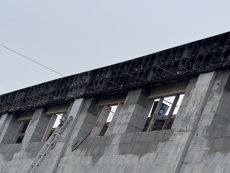 Опалубка дрібнощитова пластикава Geoplast Italia, оренда та продаж