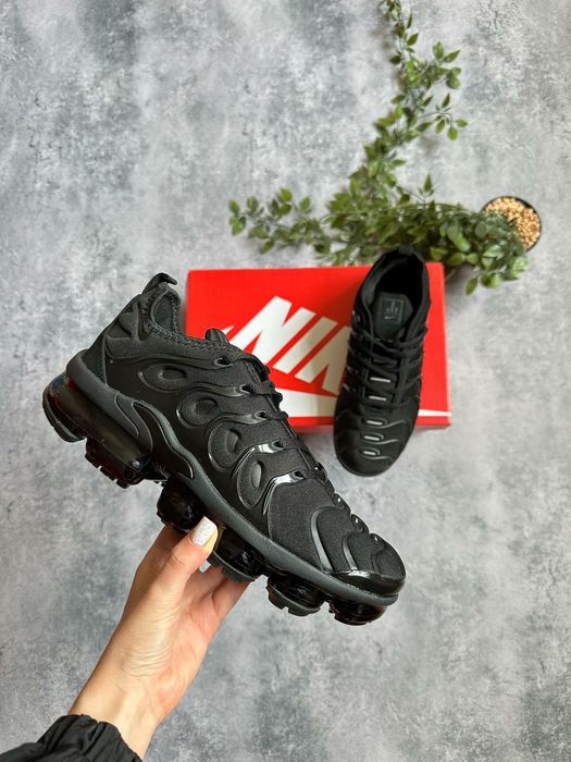 Чоловічі Кросівки Nike Air VaporMax Plus Triple Black / Мужские Кроссовки Nike / Nike