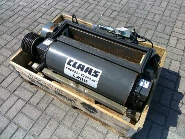 Kompletny gniotownik Claas Jaguar 950 na walcach 250 mm