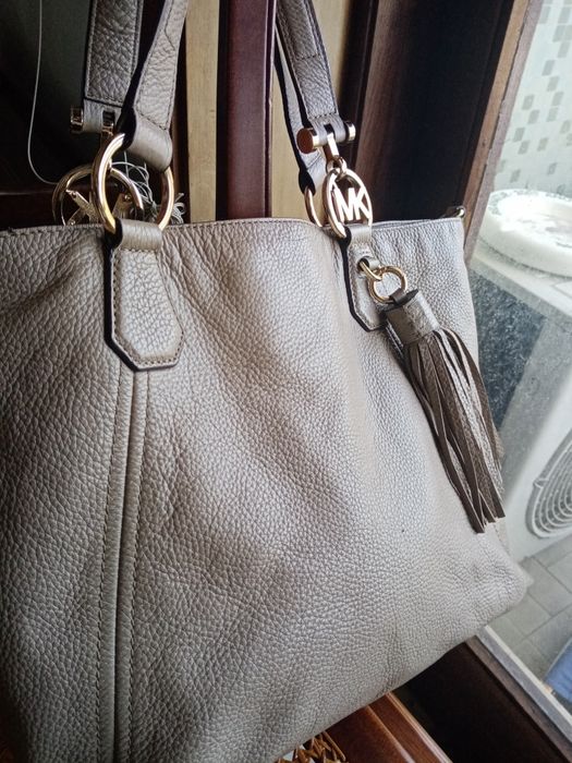 Carteira marca Mickael Kors