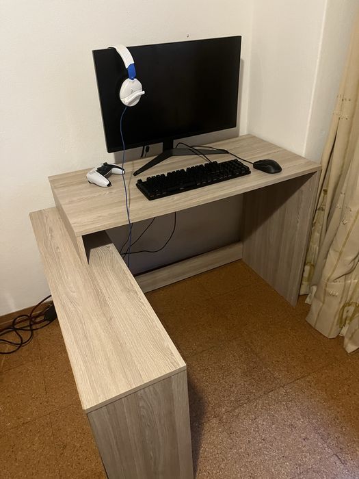 Secretaria bege bricomarché